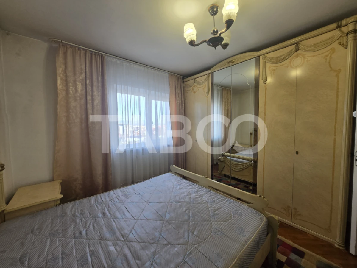 Apartament 2 camere de vanzare 52 mp decomandat balcon Strand Sibiu - 1