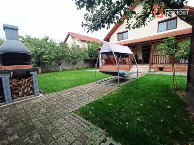 Casa individuala 6 camere Mosnita Noua - V2532