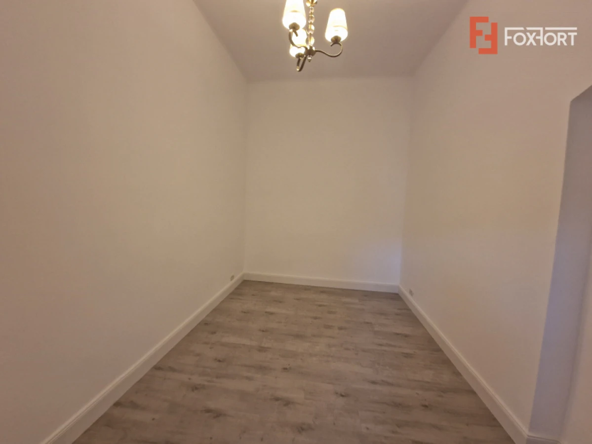Apartament cu 3 camere de inchiriat in Piata Libertatii - 4