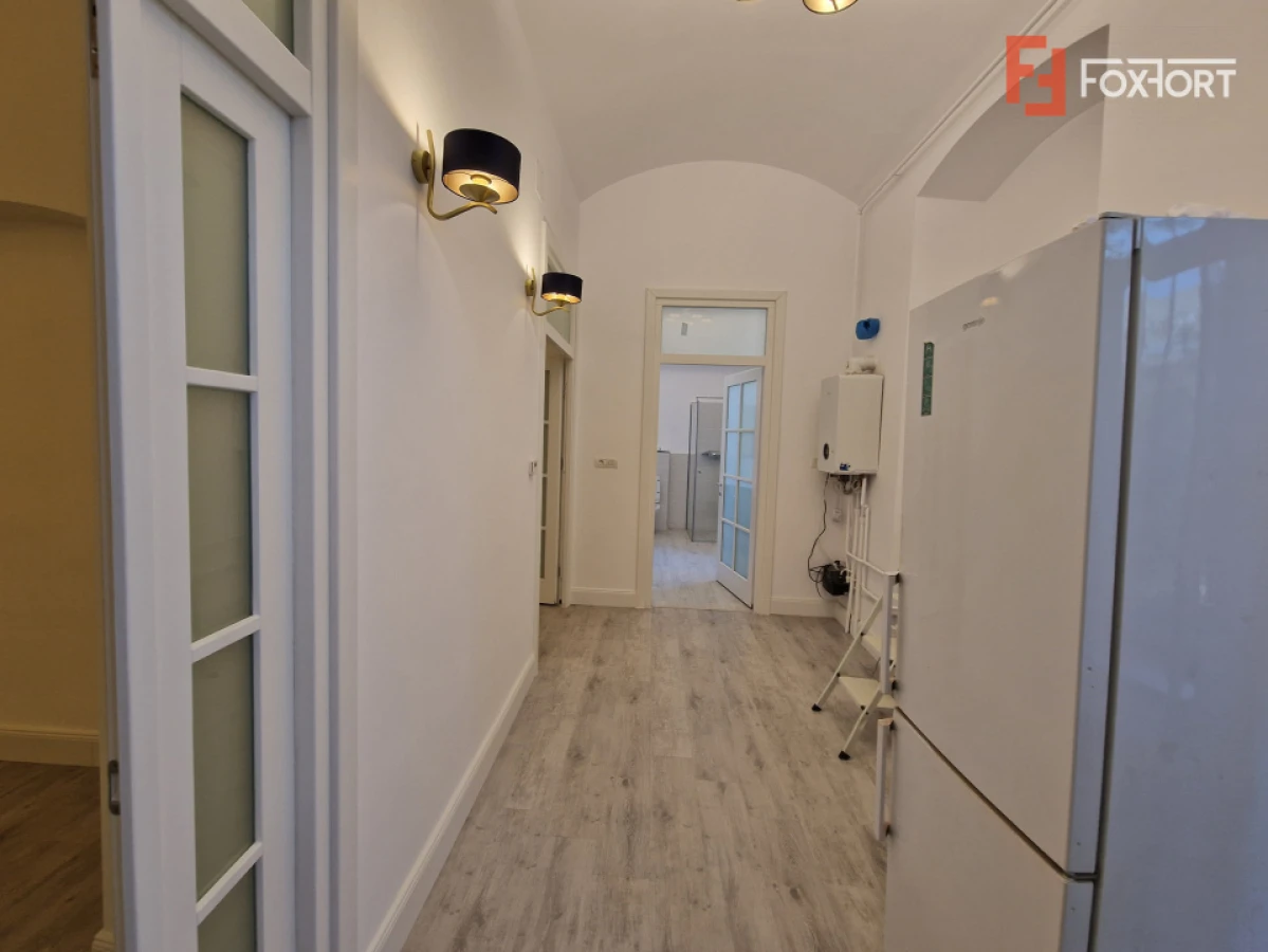 Apartament cu 3 camere de inchiriat in Piata Libertatii - 1