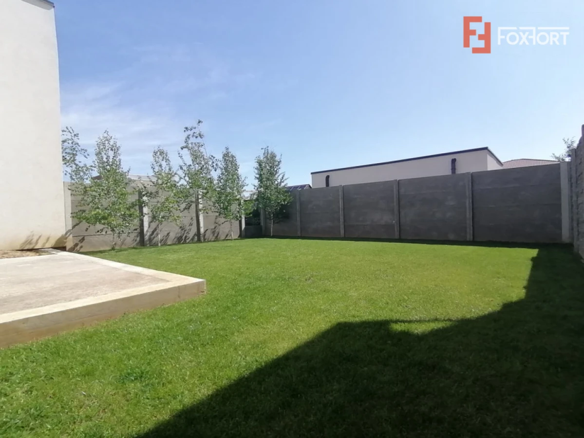 Duplex 4 camere Mosnita Noua pozitionat la asfalt cu toate utilitatile - 2