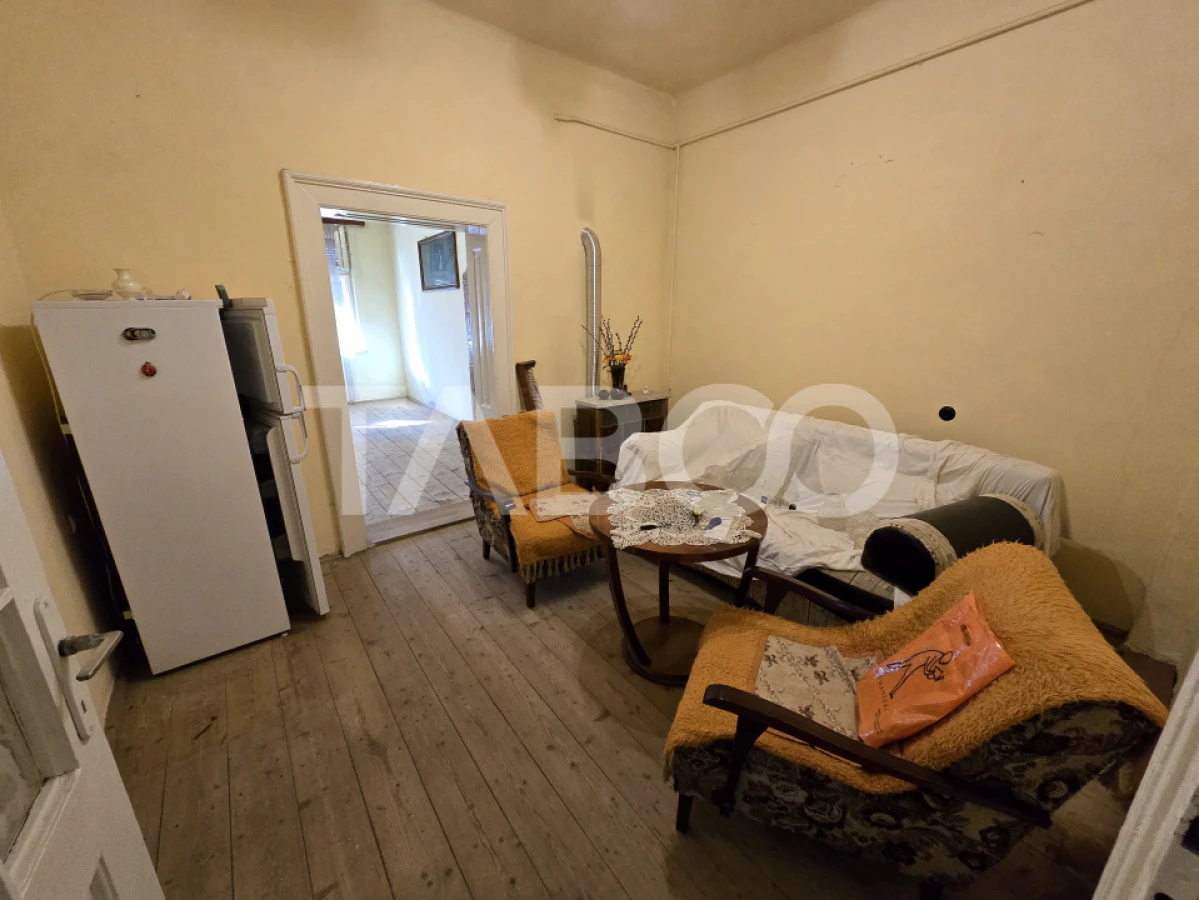Casa tip duplex de vanzare la curte comuna pivnita in Piata Cluj Sibiu - 6