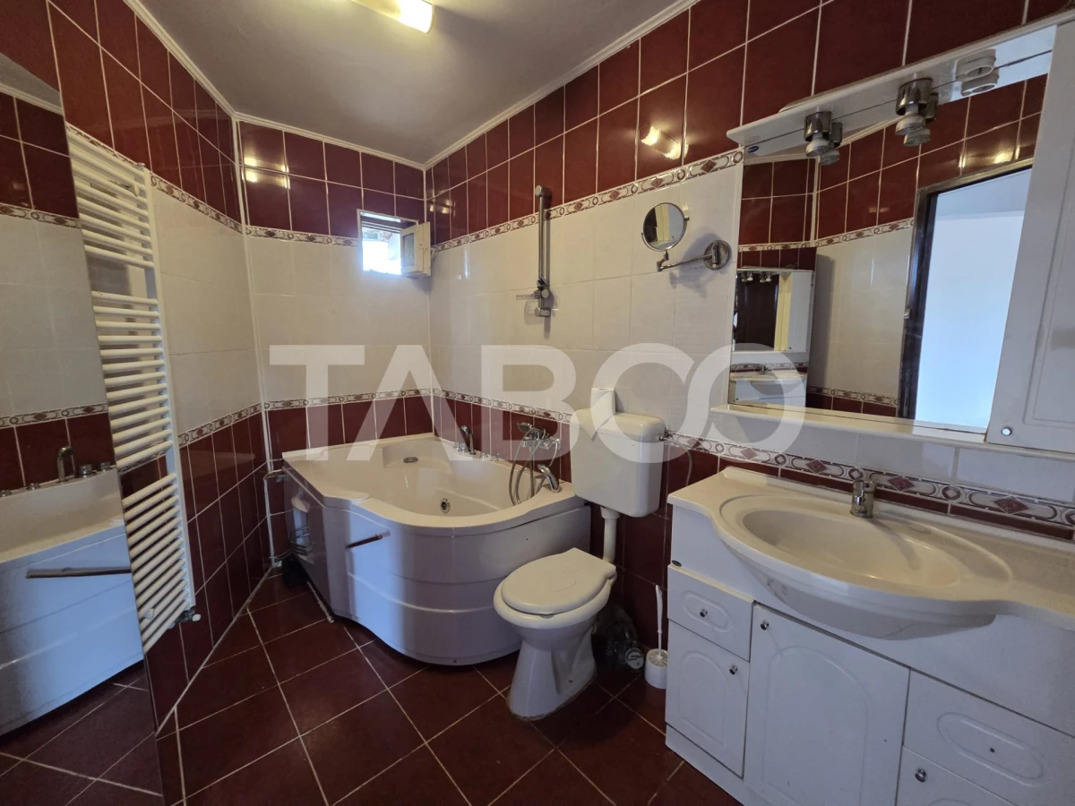 Apartament 3 camere decomandat de vanzare zona Campului suprafata 78mp - 8