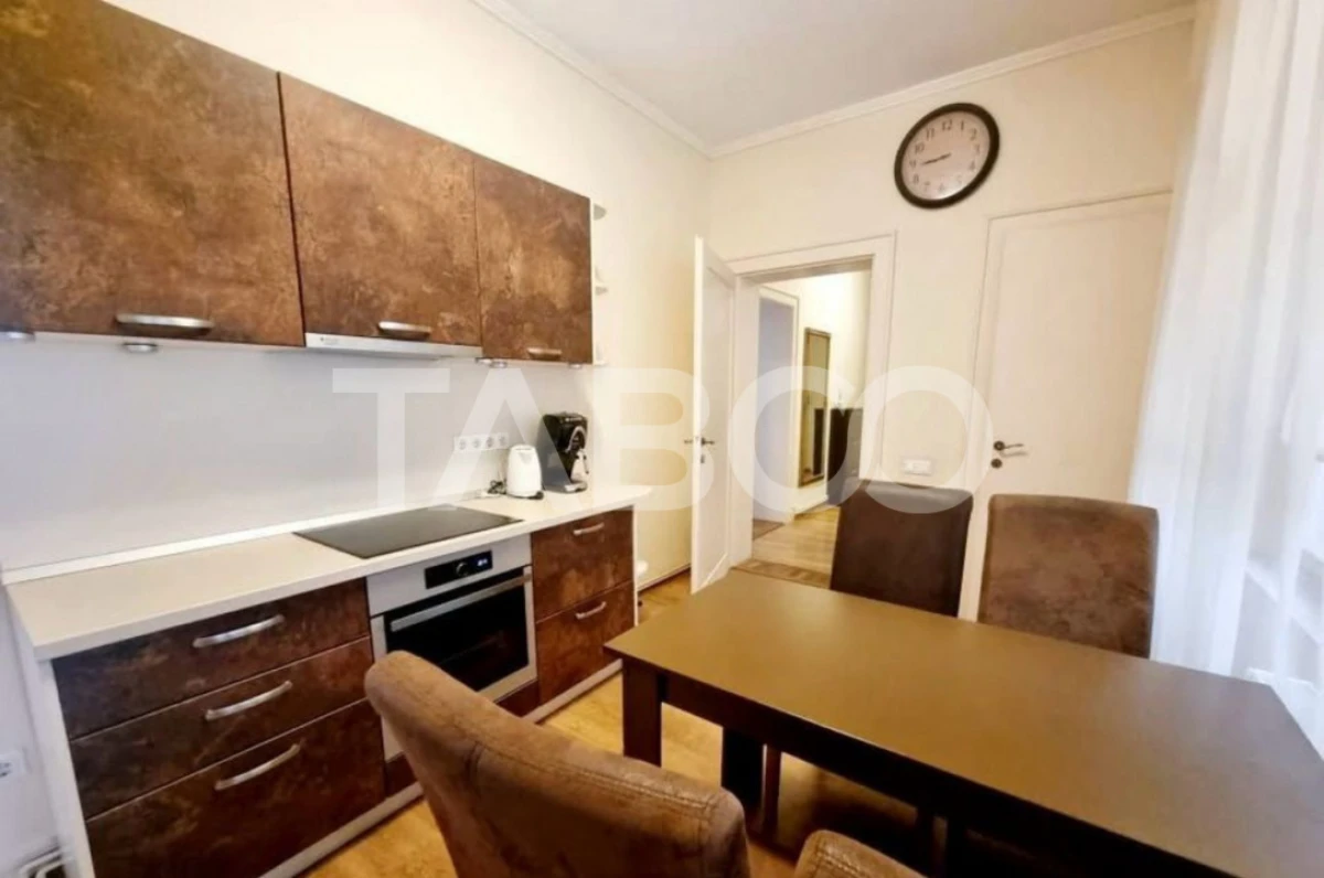 Apartament de vanzare 2 camere 2 bai 2 pivnite Centrul Istoric Sibiu - 6