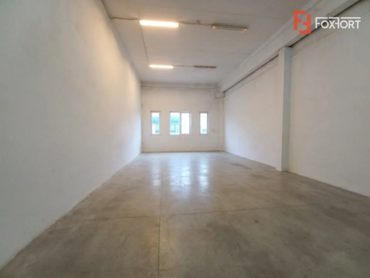 Spatiu industrial si birouri de inchiriat | Zona Semicentrala | 640 mp - 9
