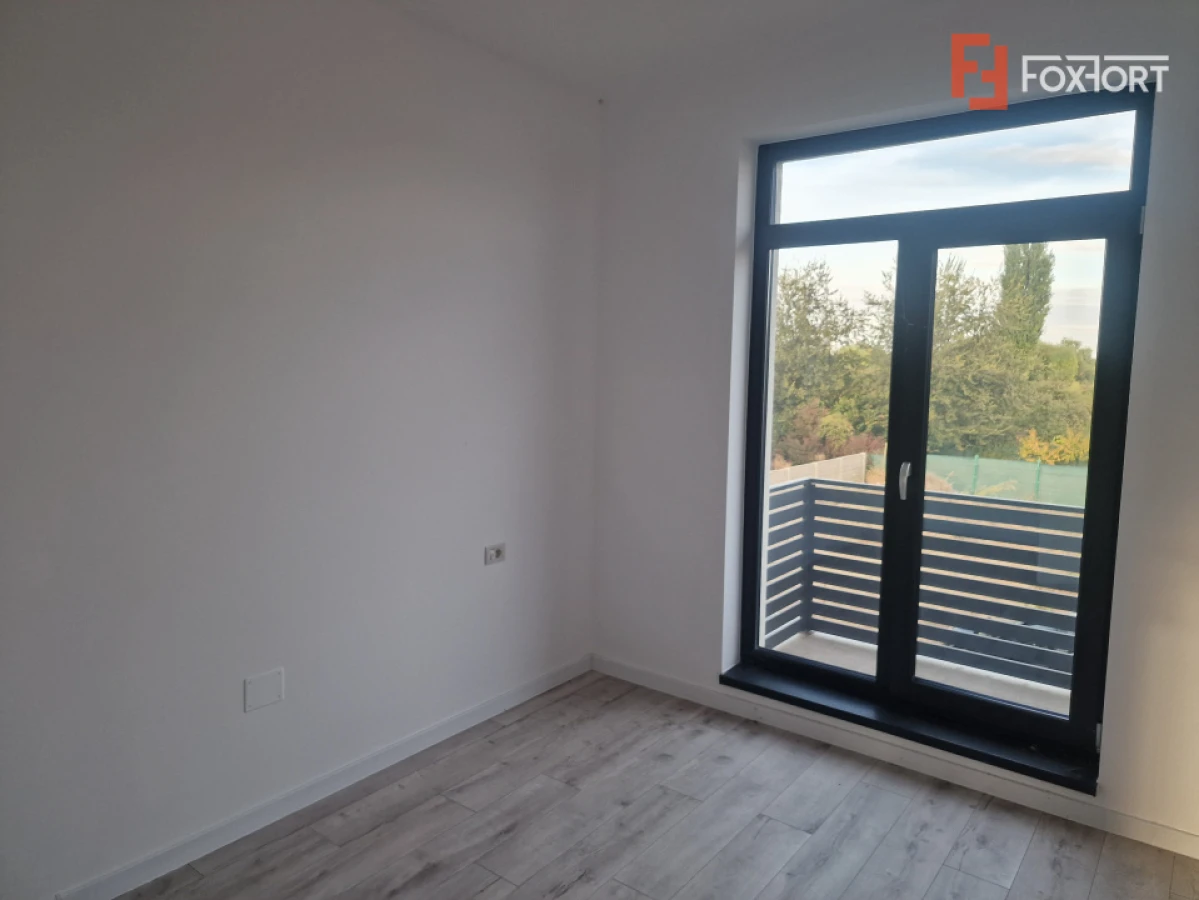 Duplex cu 4 camere de vanzare in Utvin - 9