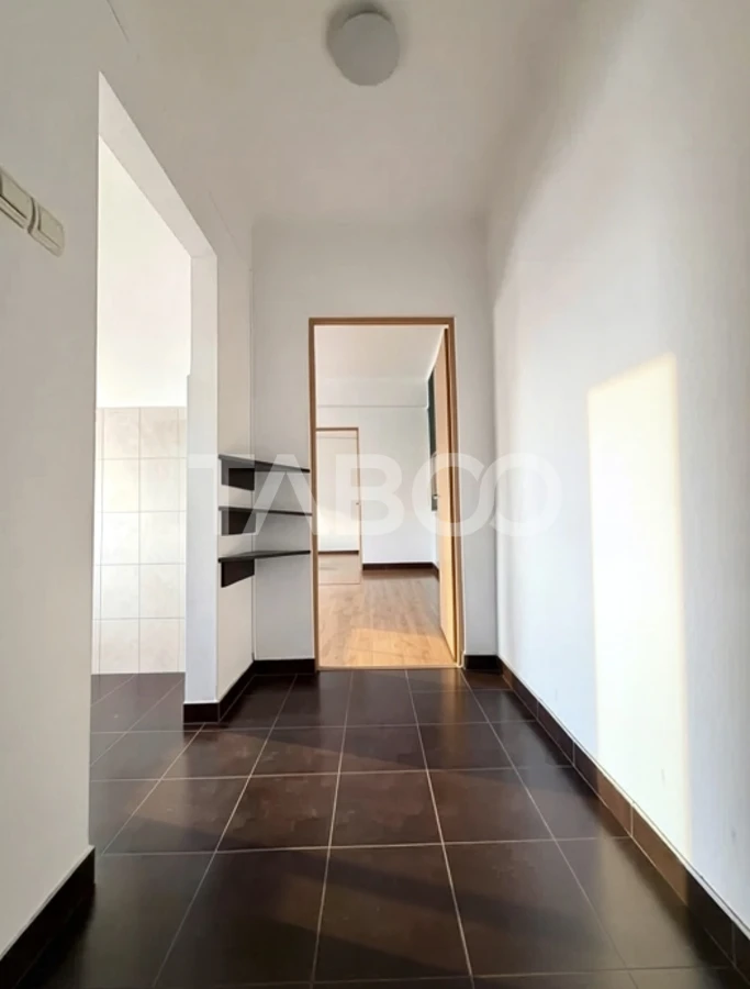 Apartament cu 2 camere de vanzare zona Ultracentrala la cheie cu lift - 5