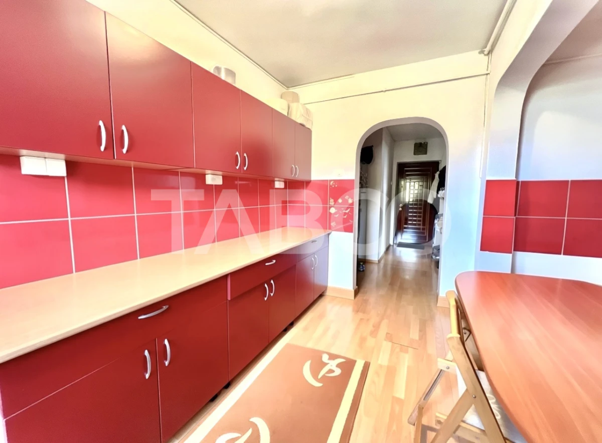 Apartament cu 2 camere de vanzare Grigorescu izolat cu lift si balcon - 4