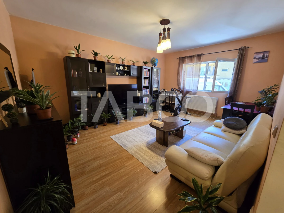 Apartament decomandat de vanzare 2 camere 64 mpu balcon Selimbar Sibiu - 3