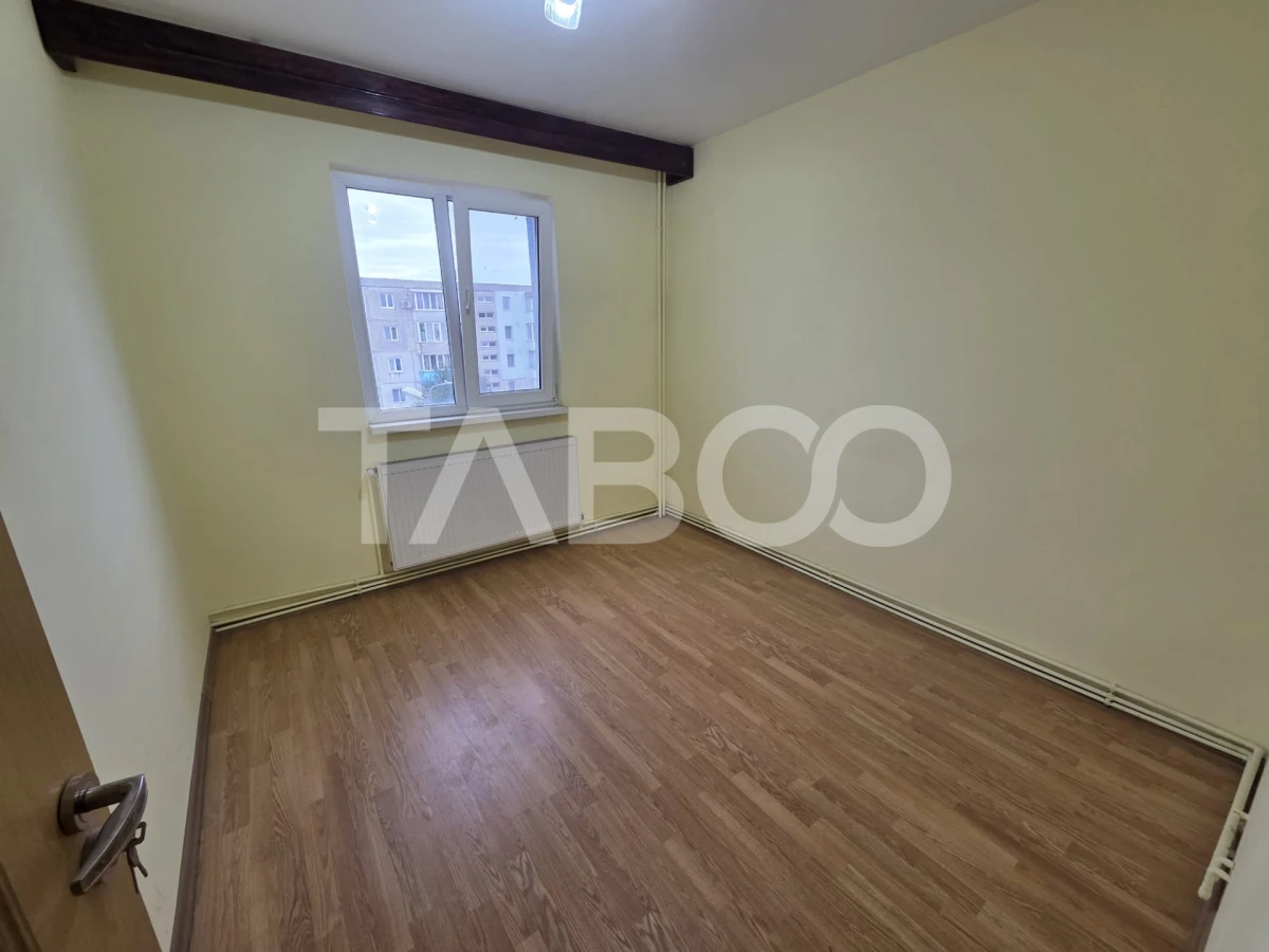 Apartament 2 camere semidecomandat de vanzare etaj 3 T. Vladimirescu - 4