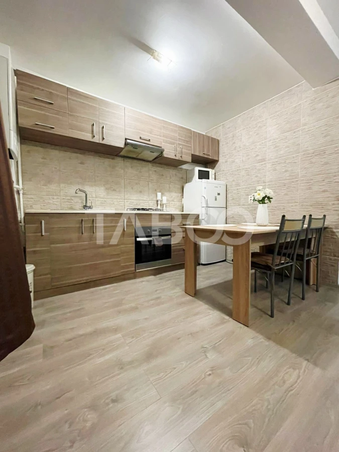 Apartament 3 camere de vanzare decomandat 54 mp zona Selimbar Sibiu - 9