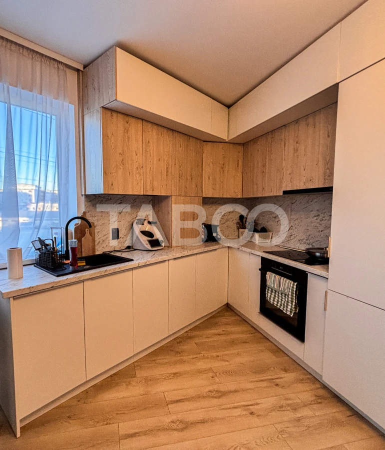 Apartament cu 3 camere in zona Vivo utilat si mobilat modern - 3