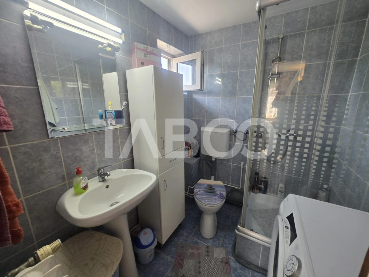Apartament 2 camere de vanzare la casa 77mp curte pivnita Sub Arini - 6