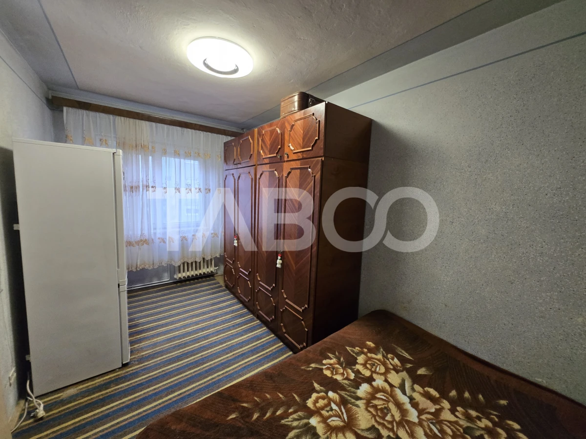 Apartament 2 camere de vanzare etaj intermediar 36mp zona Vasile Aaron - 3