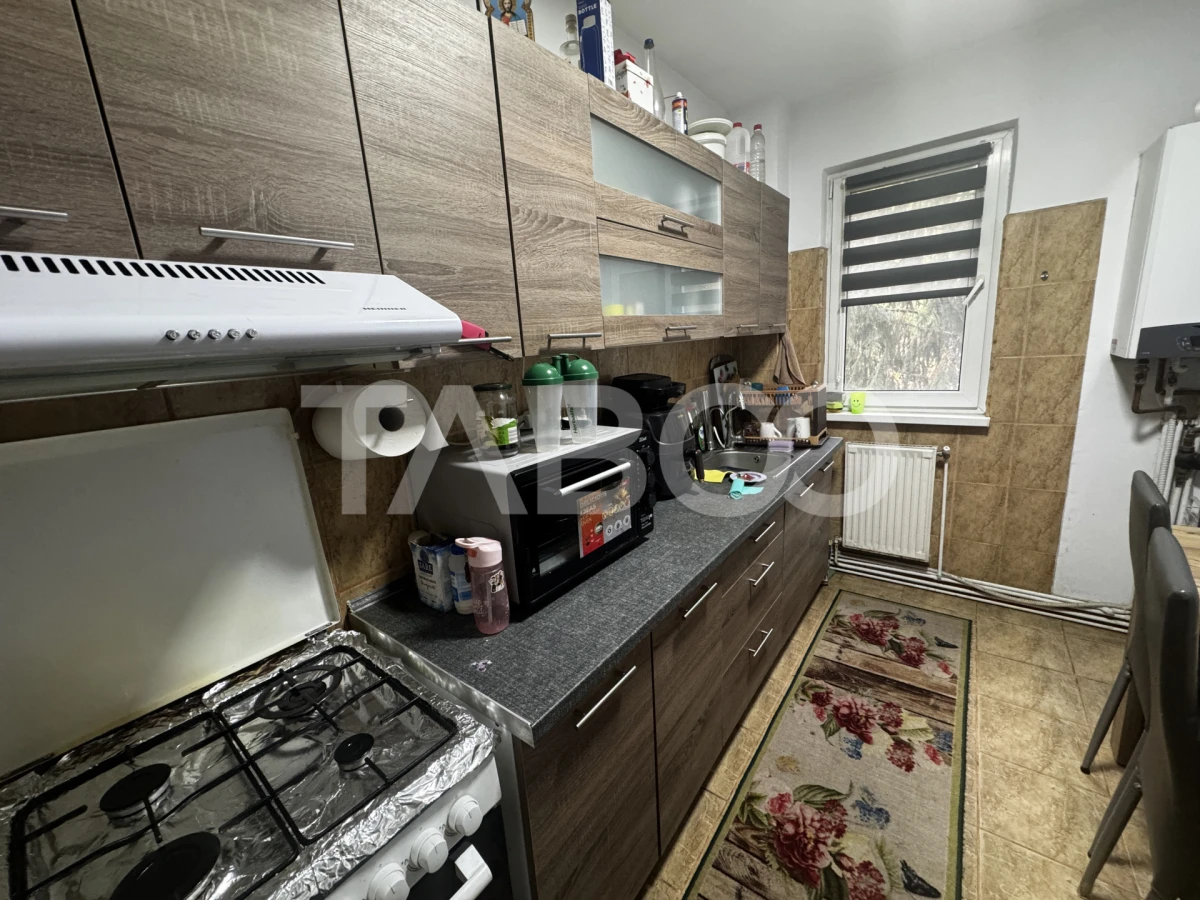Apartament de inchiriat cu 3 camere balcon etaj 2 Mihai Viteazul Sibiu - 10