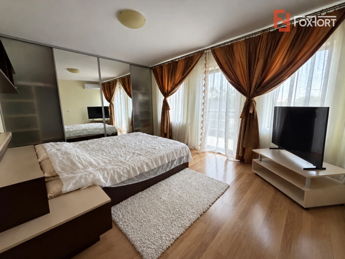 Casa individuala cu 5 camere, teren 655 mp cu toate utilitatile - Sanandrei - 9