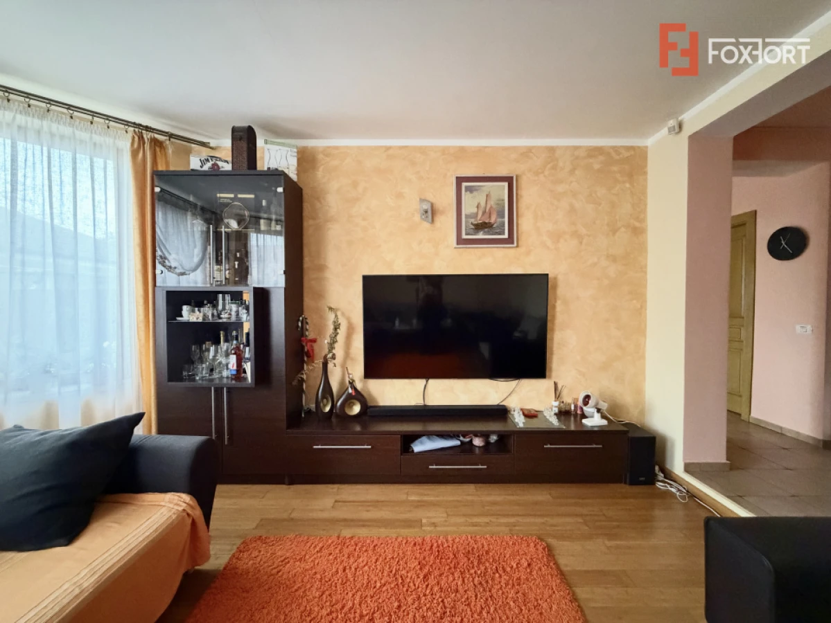 Casa individuala cu 5 camere, teren 655 mp cu toate utilitatile - Sanandrei - 4