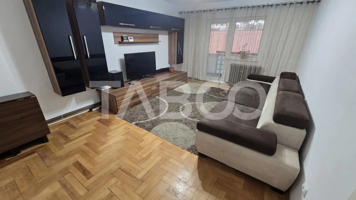 Apartament de inchiriat Central 3 camere balcon 2 bai mobilat utilat - 1