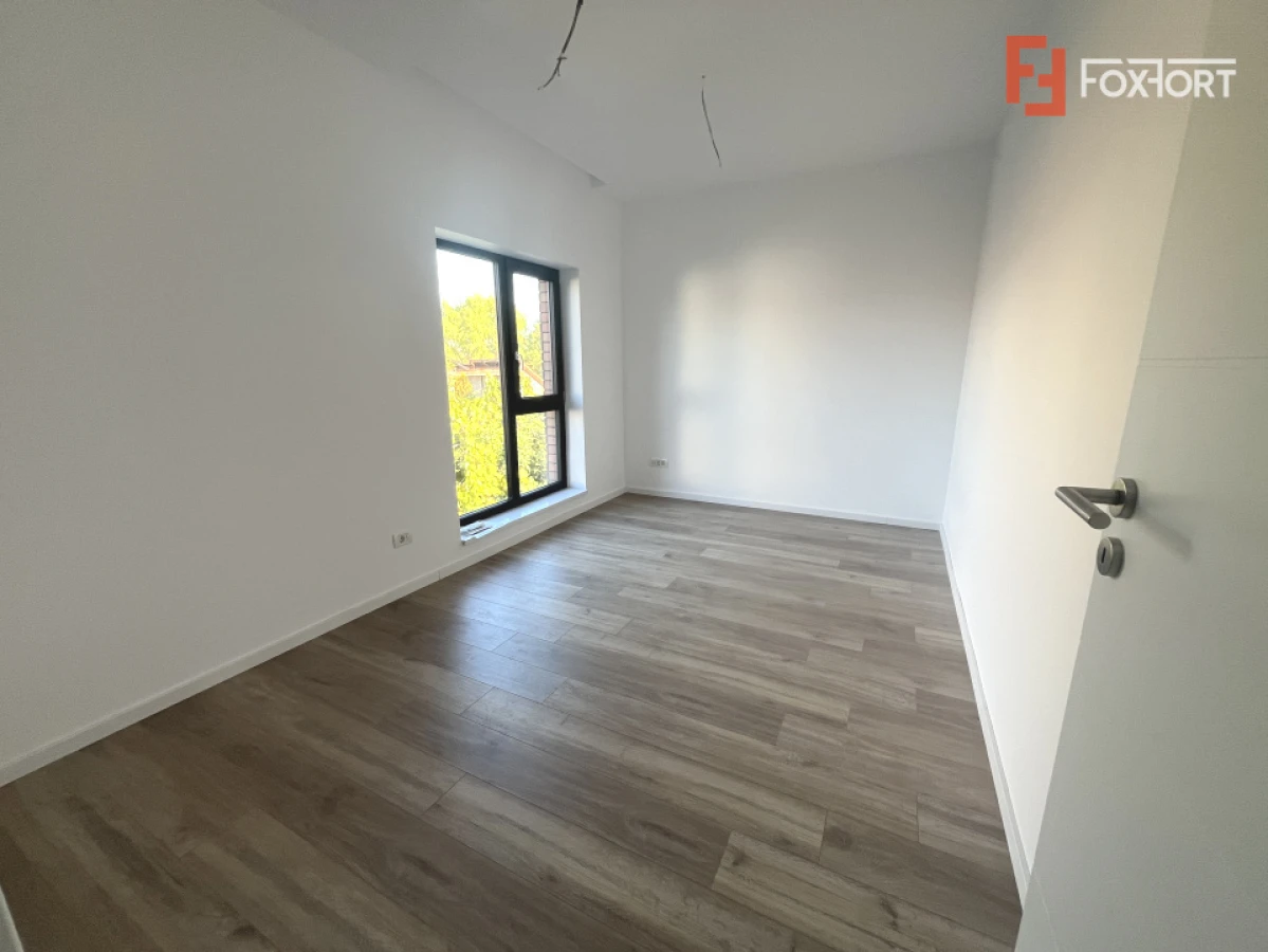 Casa individuala cu 4 camere si teren de 190 mp - zona Buziasului - 5