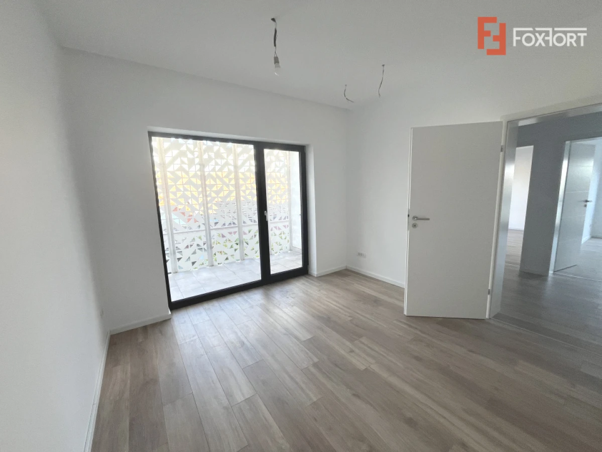 Casa individuala cu 4 camere si teren de 190 mp - zona Buziasului - 3