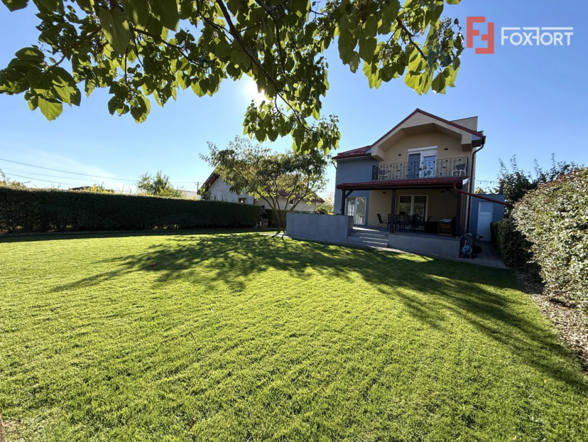 COMISION 0% | Casa cu 4 camere | 595 mp teren | Toate utilitatile |Sacalaz - 1