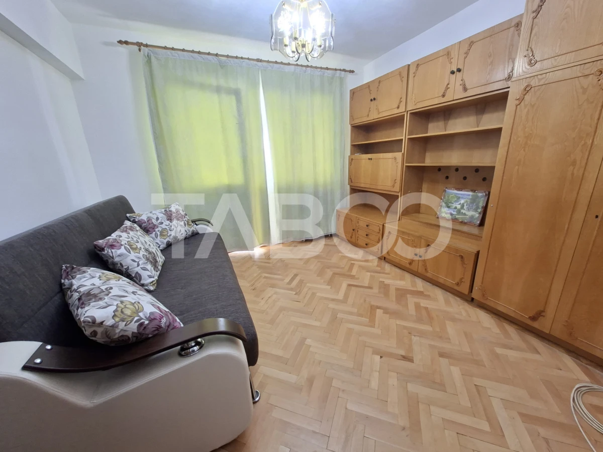 Apartament de inchiriat 2 camere zona Strand etaj 3 bucatarie separata - 6
