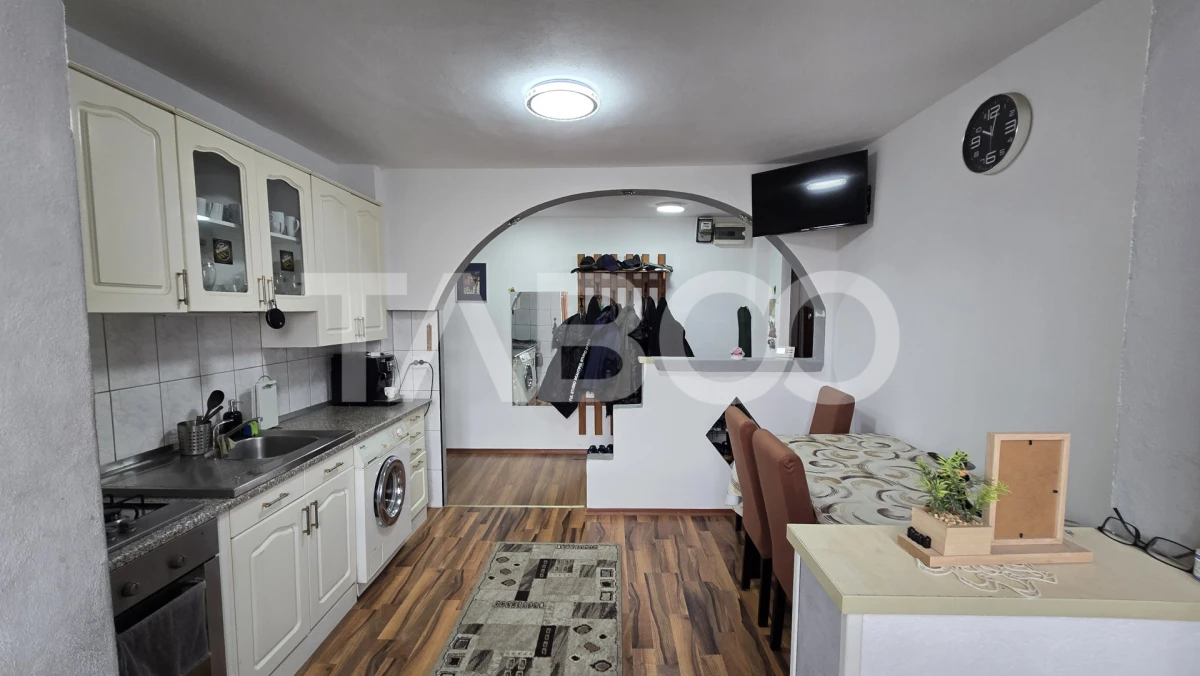 Apartament de vanzare 2 camere la etaj intermediar in zona Siretului - 3
