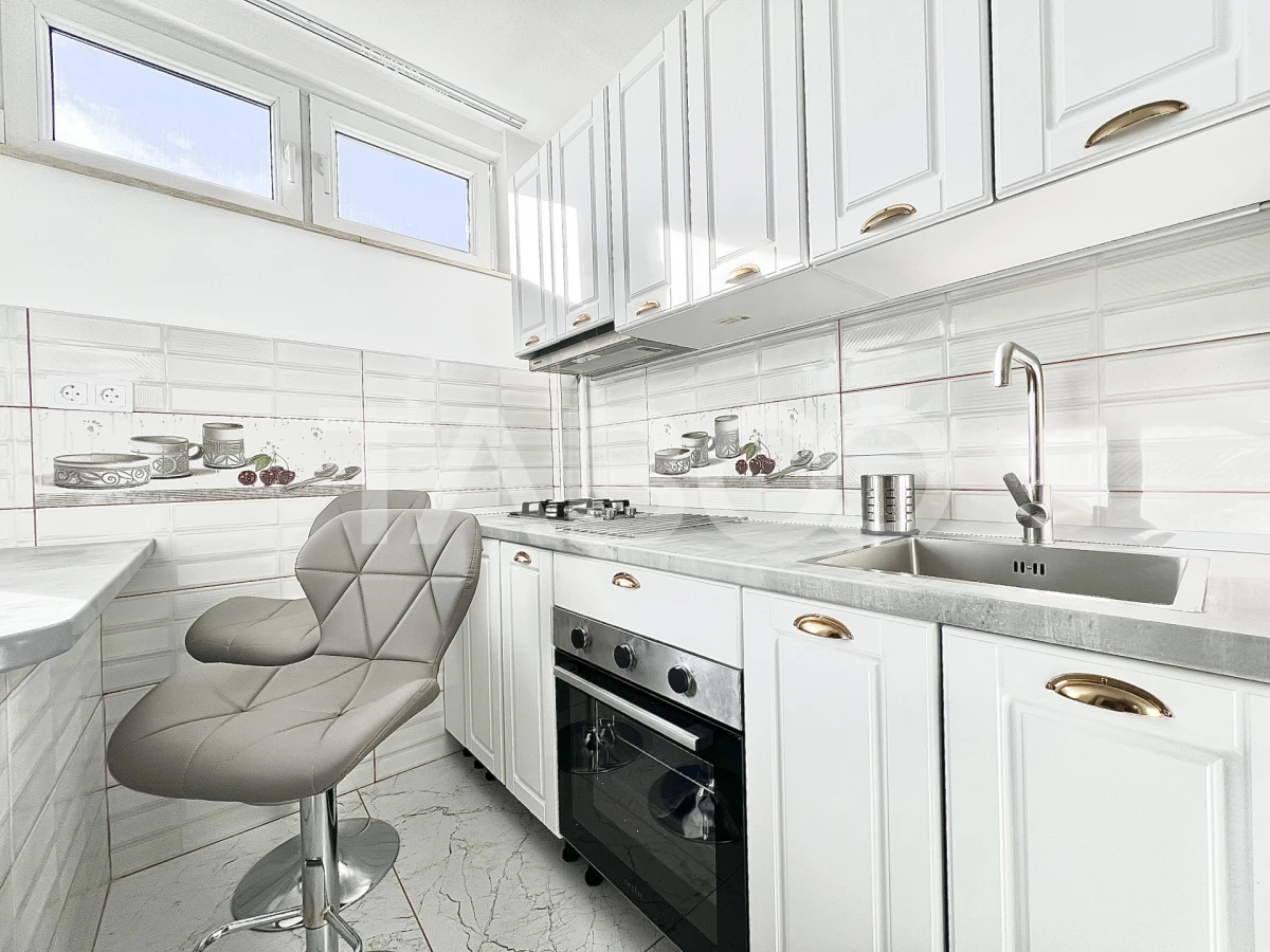 Garsoniera de vanzare in Manastur BIG renovata modern balcon si lift - 3