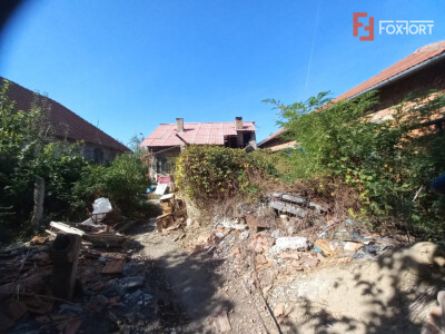 Teren 360 mp cu casa de demolat | Front stradal 14 ml | Crisan