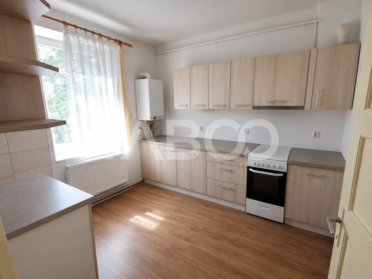 Casa cu 335 mp teren in zona Parcul Tineretului - 9