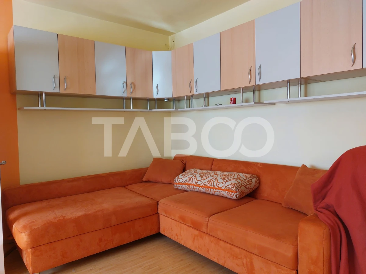 Pret Avantajos-Apartament 50 mpu 2 camere etaj 3 pivnita Cisnadie - 5
