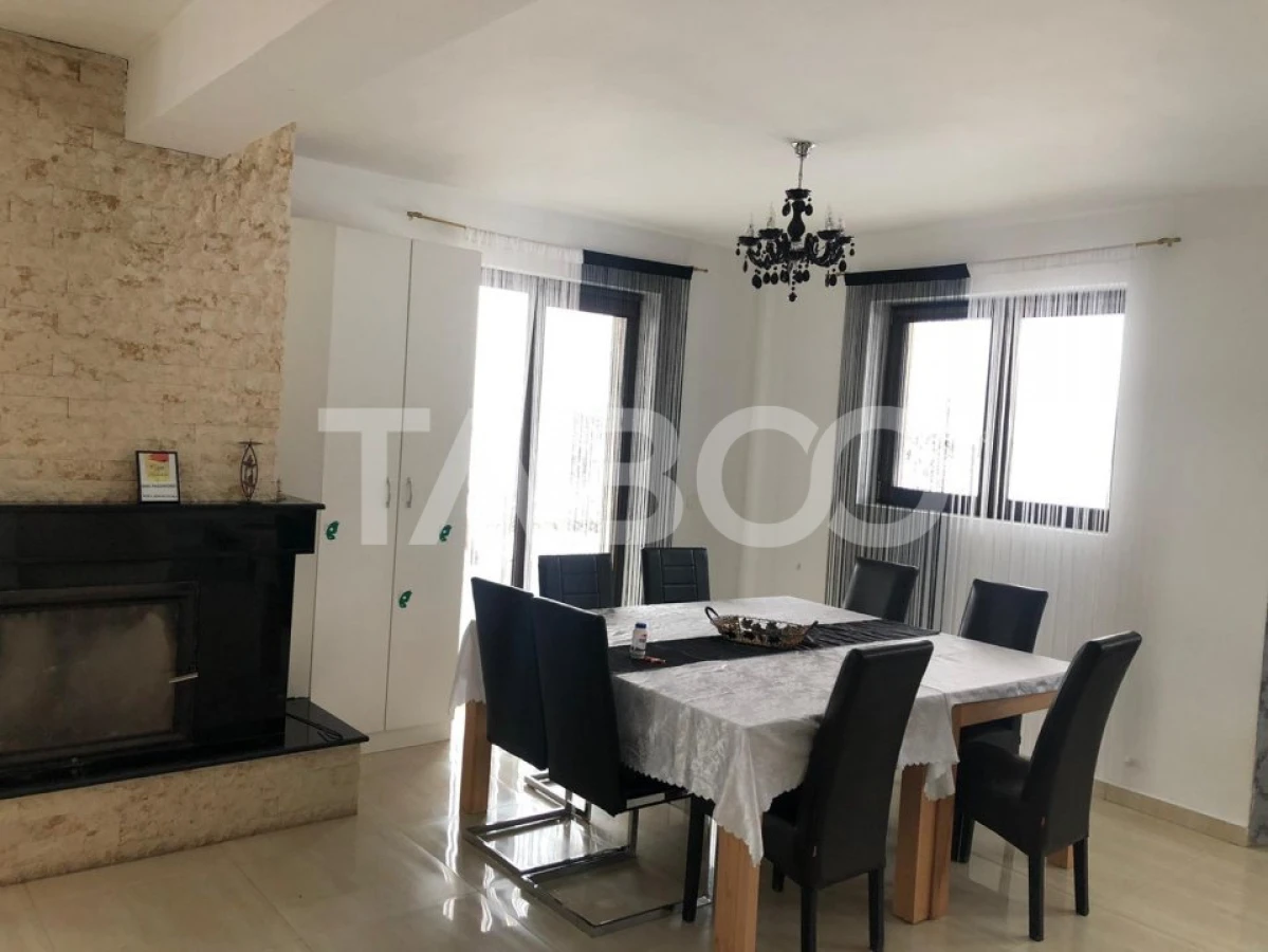 Casa individuala 7 camere cu 500 mp teren in Selimbar - 3