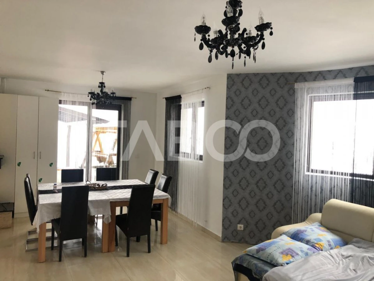 Casa individuala 7 camere cu 500 mp teren in Selimbar - 2