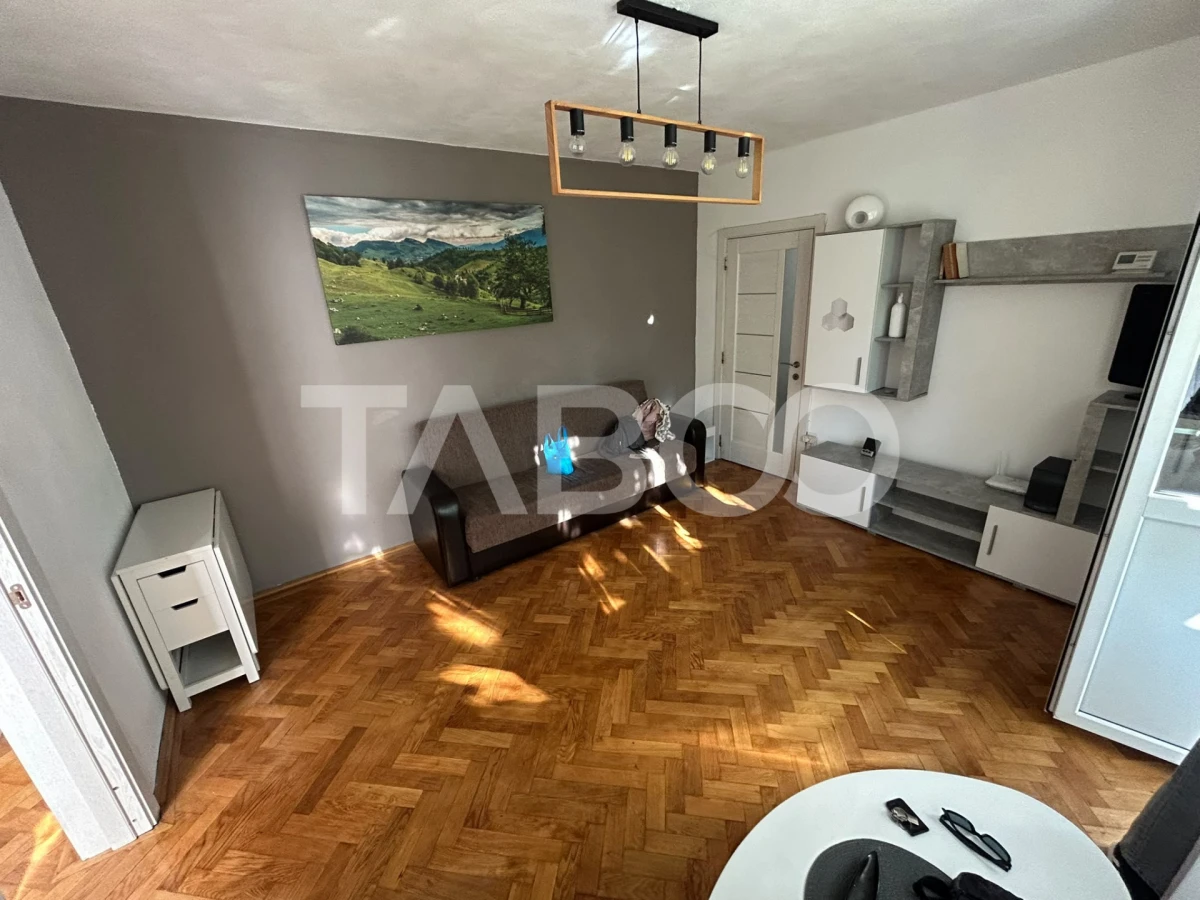 Apartament spatios 2 camere nedecomandat zona Mihai Viteazul - 1