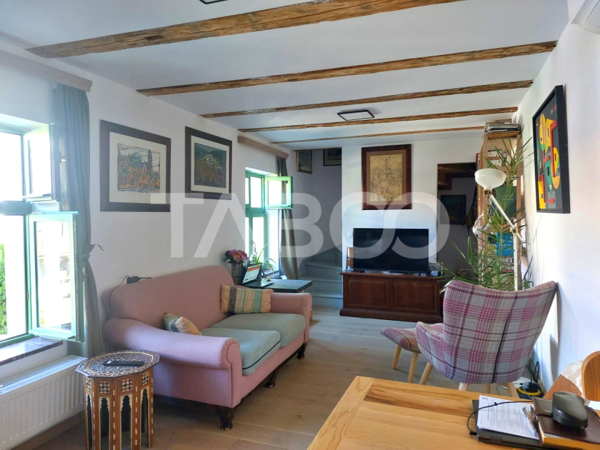 Casa de vanzare 3 camere 2 bucatarii 3 bai teren 340 mp Cisnadie - 5