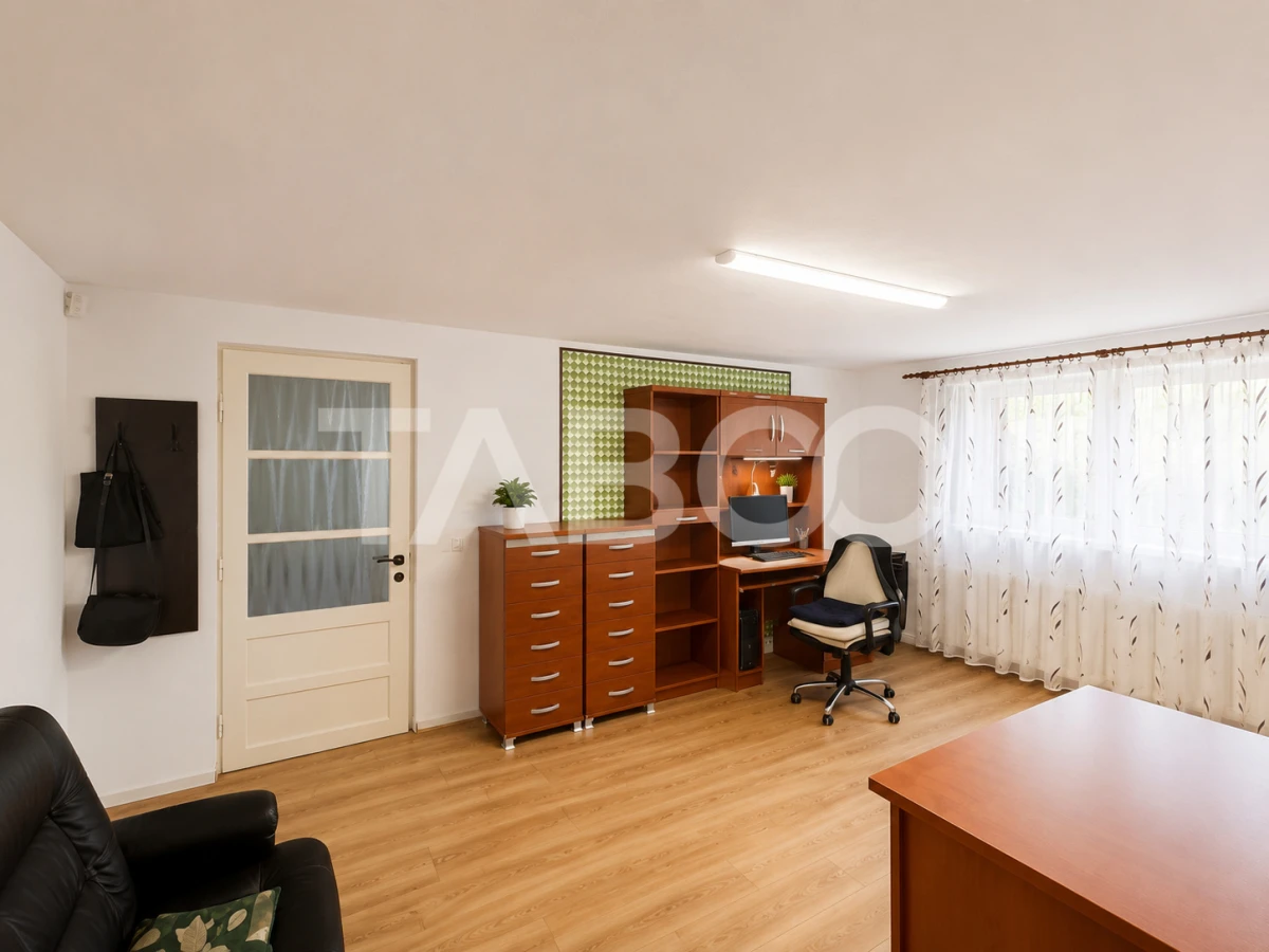 Apartament la casa de vanzare langa Sub Arini- 3 camere si gradina - 3