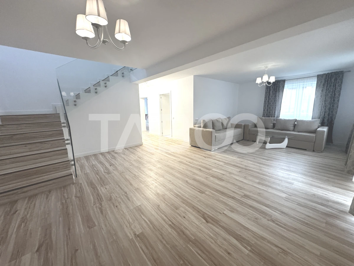 Casa individuala de inchiriat 6 camere 3 bai curte Tineretului Sibiu - 1