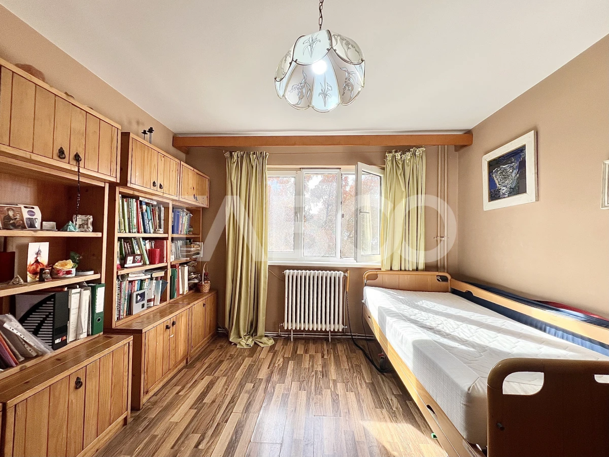 Apartament cu 3 camere de vanzare in Manastur izolat 2 balcoane boxa - 4