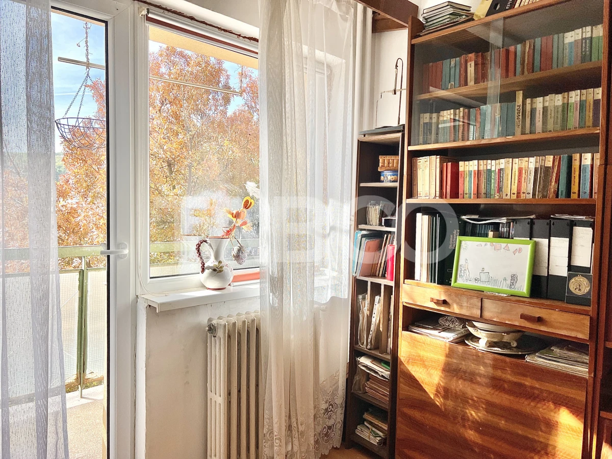 Apartament cu 3 camere de vanzare in Manastur izolat 2 balcoane boxa - 3