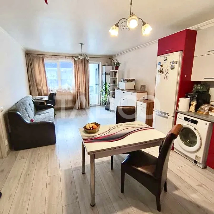 Apartament cu 2 camere de vanzare la cheie cu parcare Floresti - 2