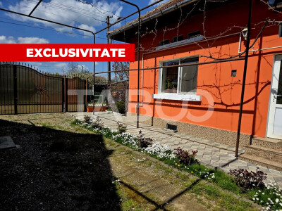 Casa individuala de vanzare 3 camere curte si gradina Beclean