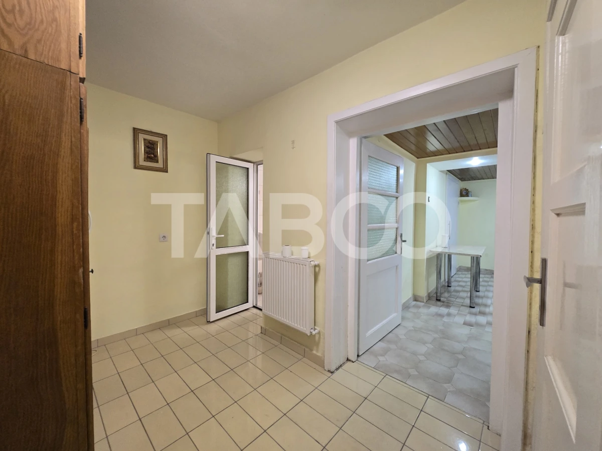 Garsoniera de inchiriat decomandata 35 mpu zona Central Sibiu - 6