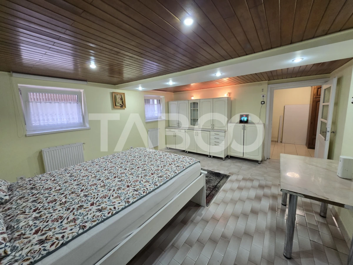 Garsoniera de inchiriat decomandata 35 mpu zona Central Sibiu - 3