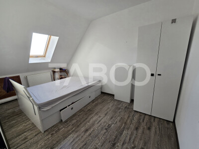 Apartament 3 camere de vanzare mobilat utilat in zona Lupeni din Sibiu