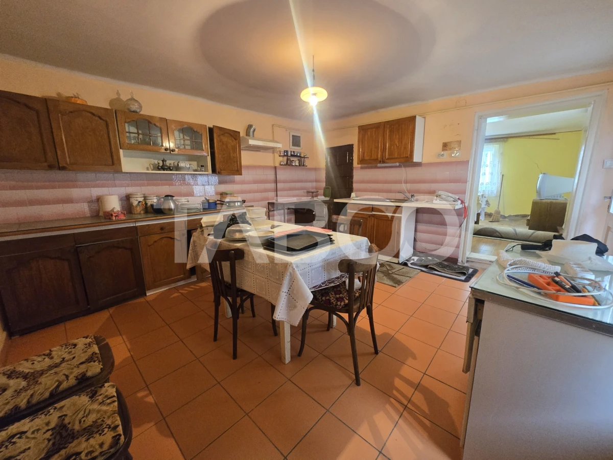 Casa individuala de vanzare pe un nivel teren 623mp Turnisor Sibiu - 5