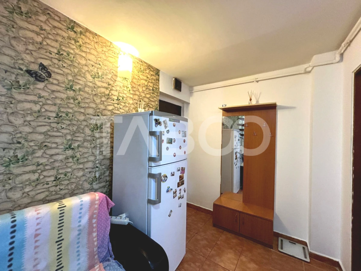 Apartament la mansarda de vanzare 4 camere decomandate Rahovei - 9