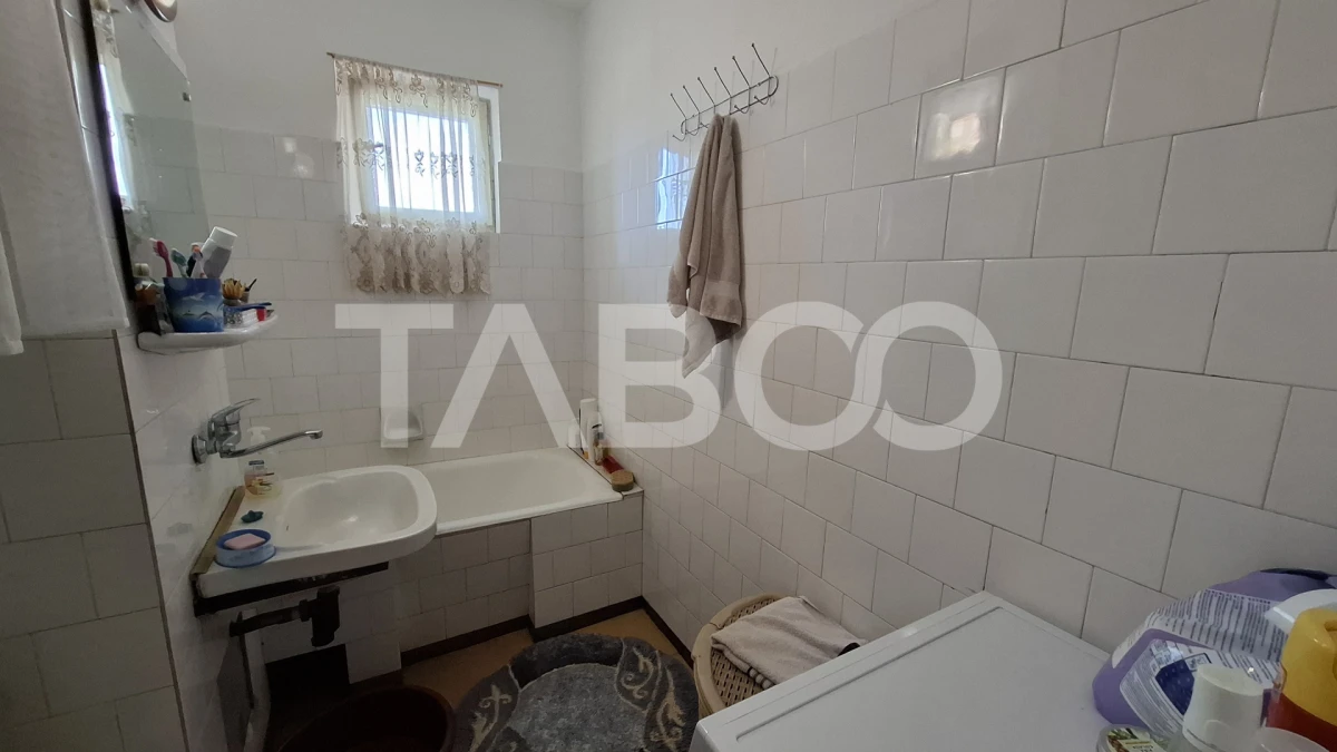 Apartament 4 camere 81 mpu 2 bai 3 balcoane 1 terasa Turnisor Sibiu - 10