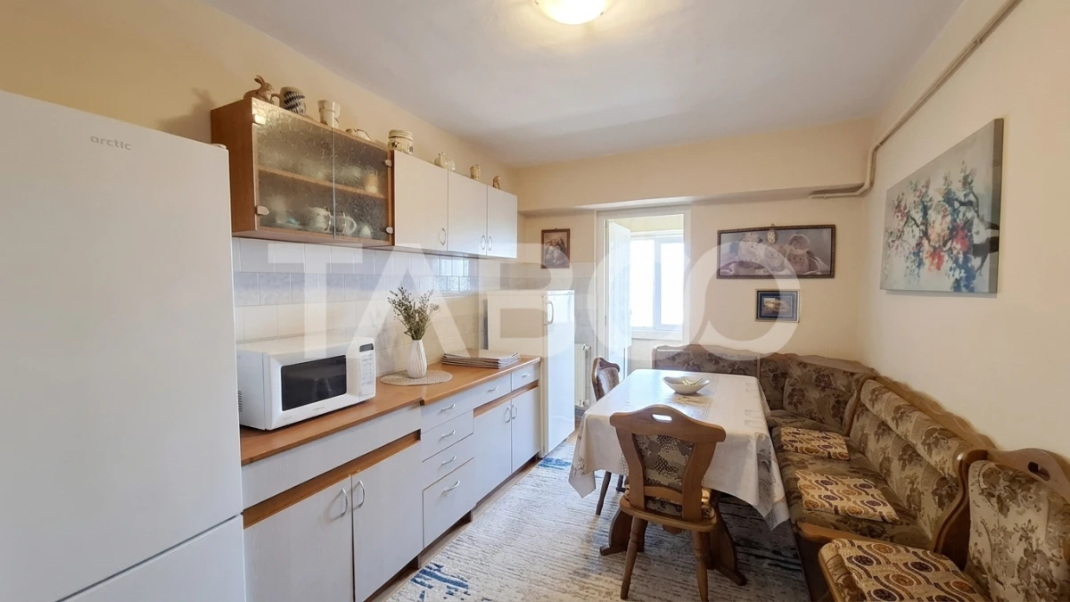 Apartament 4 camere 81 mpu 2 bai 3 balcoane 1 terasa Turnisor Sibiu - 5