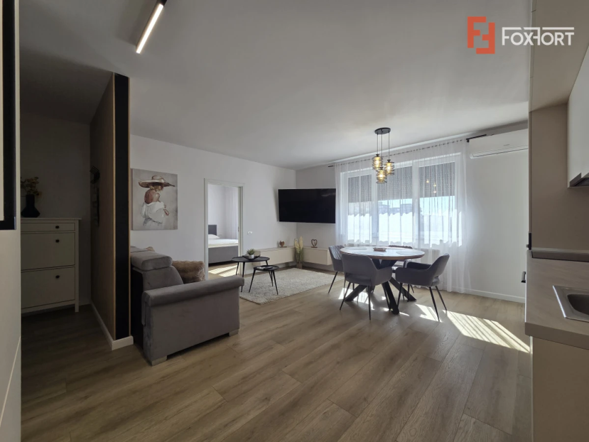 Apartament 3 camere de vanzare | Riverside JCM | an 2020, Malul Muresuluiui Arad - 2