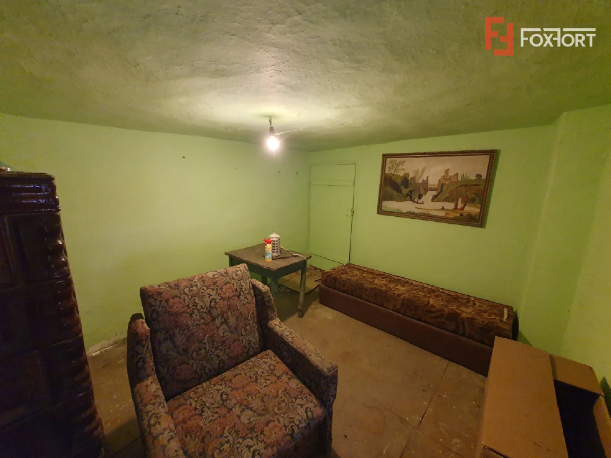 Casa de vanzare cu 3 camere | Necesita renovare - Deta - 10